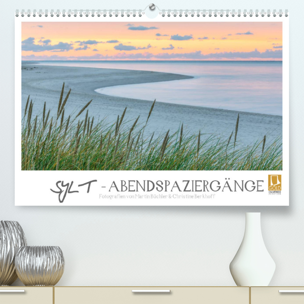 SYLT - Abendspaziergänge (Premium, hochwertiger DIN A2 Wandkalender 2022, Kunstdruck in Hochglanz)